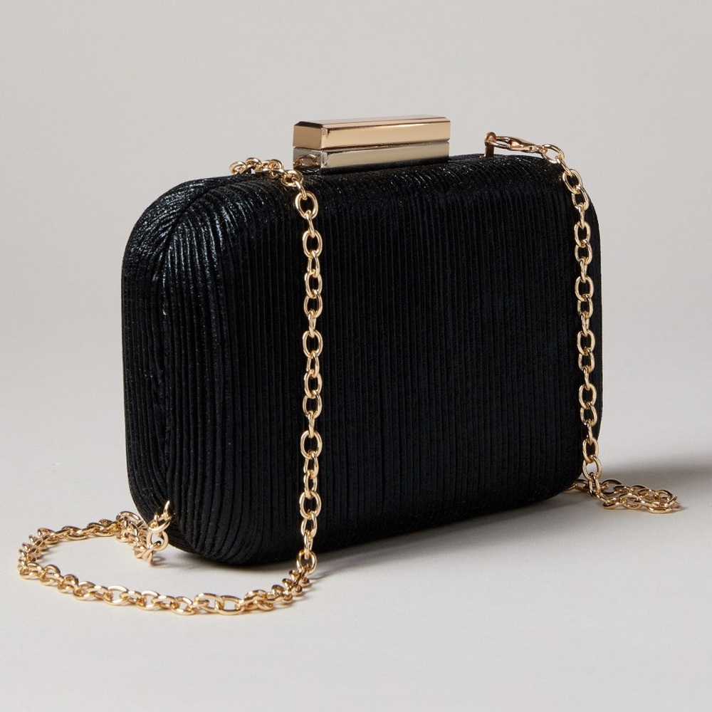 Sondra Roberts Clutch Black